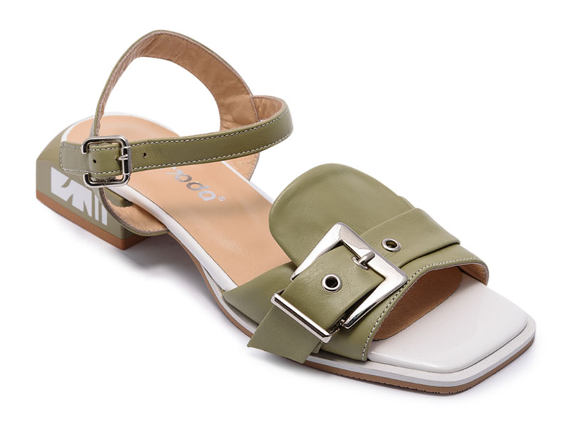 Босоножки EVROMODA 603-162-15-04 38 оливковий
Босоножки EVROMODA 603-162-15-04 38 оливковий