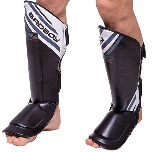 Защита для голени и стопы Flex Bad Boy VL-8280 Без бренду M Черно-белый (37429182)
Защита для голени и стопы Flex Bad Boy VL-8280 Без бренду M Черно-белый (37429182)