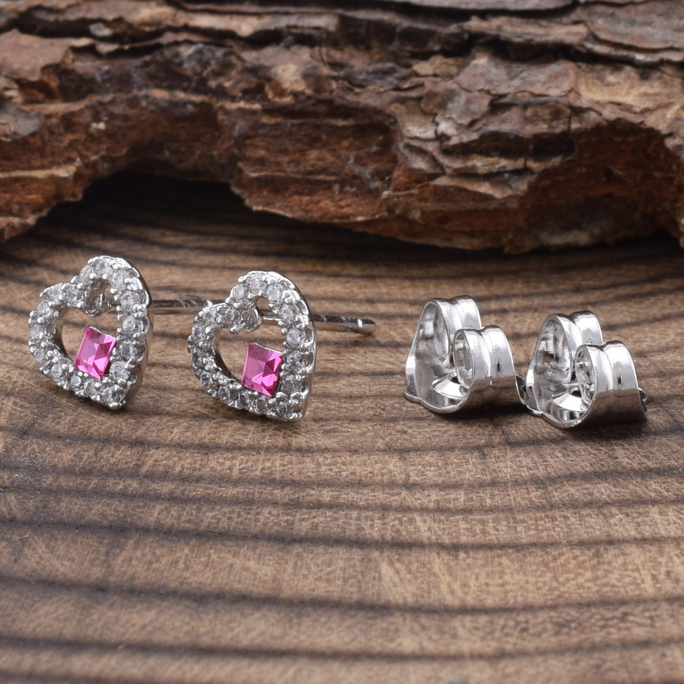 Сережки Xuping з кристалами Swarovski 83165 розмір 7х7 мм колір малиновий позолота Біле Золото
Сережки Xuping з кристалами Swarovski 83165 розмір 7х7 мм колір малиновий позолота Біле Золото
