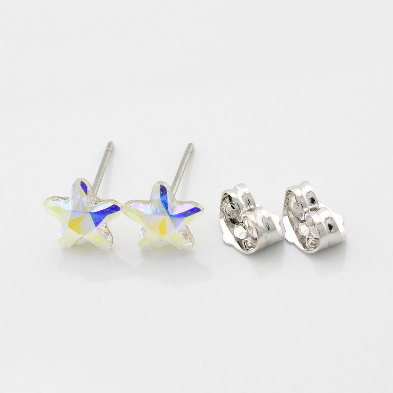 Серьги Xuping с кристаллами Swarovski 83057БЗ размер 7х7 мм цвет рассвет позолота Белое Золото
Серьги Xuping с кристаллами Swarovski 83057БЗ размер 7х7 мм цвет рассвет позолота Белое Золото