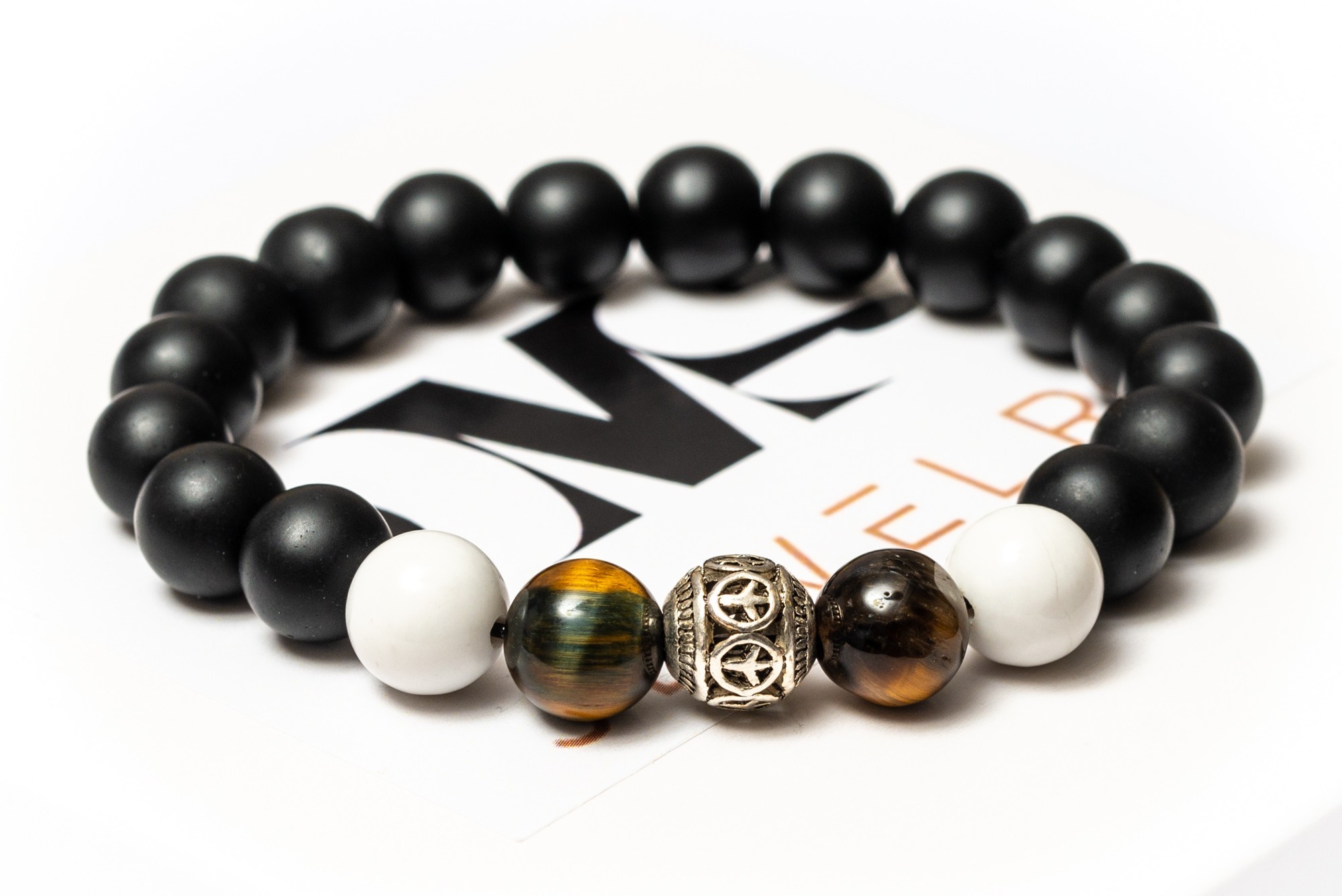 Браслет DMS Jewelry женский из натуральных камней: шунгит, кахолонг, тигровый глаз PROPER
Браслет DMS Jewelry женский из натуральных камней: шунгит, кахолонг, тигровый глаз PROPER