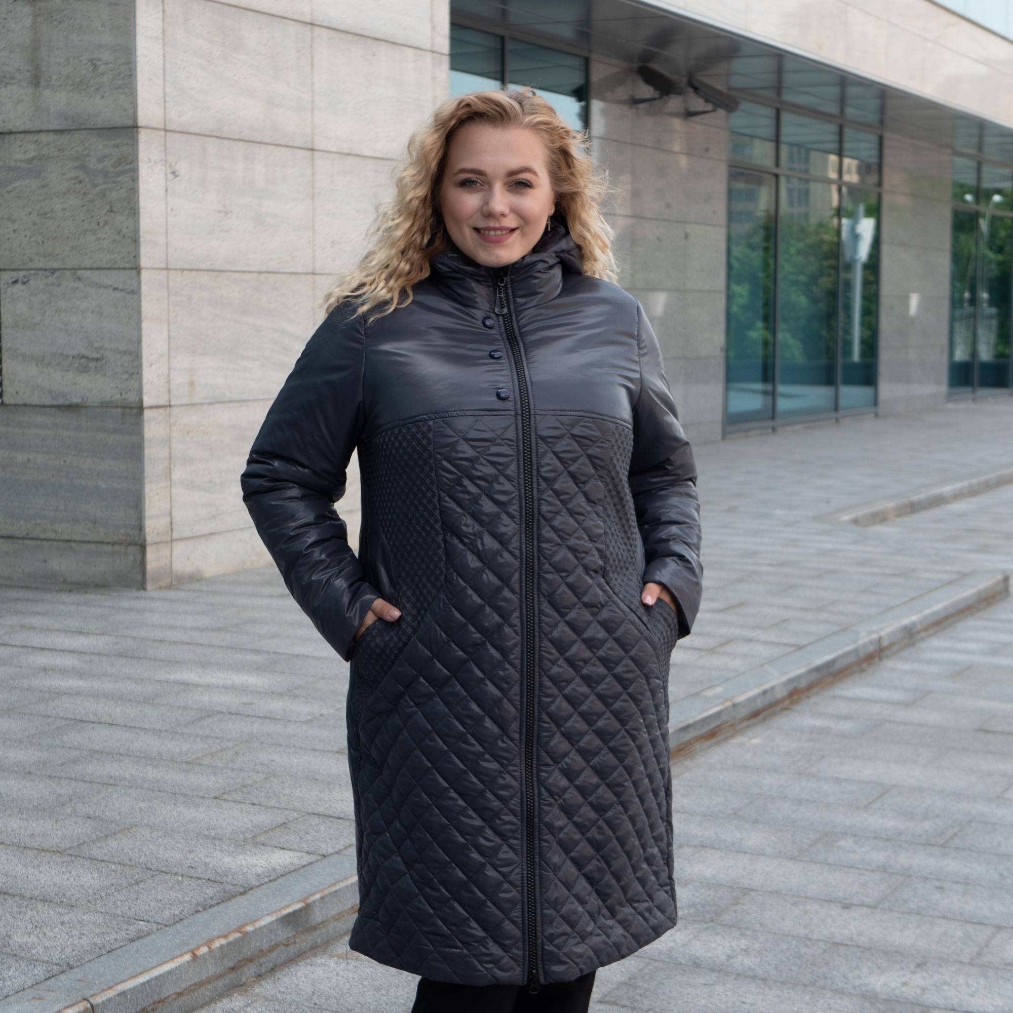 Удлиненная женская демисезонная куртка большого размера UF-Fashion 2121 - yd 50 графит
Удлиненная женская демисезонная куртка большого размера UF-Fashion 2121 - yd 50 графит