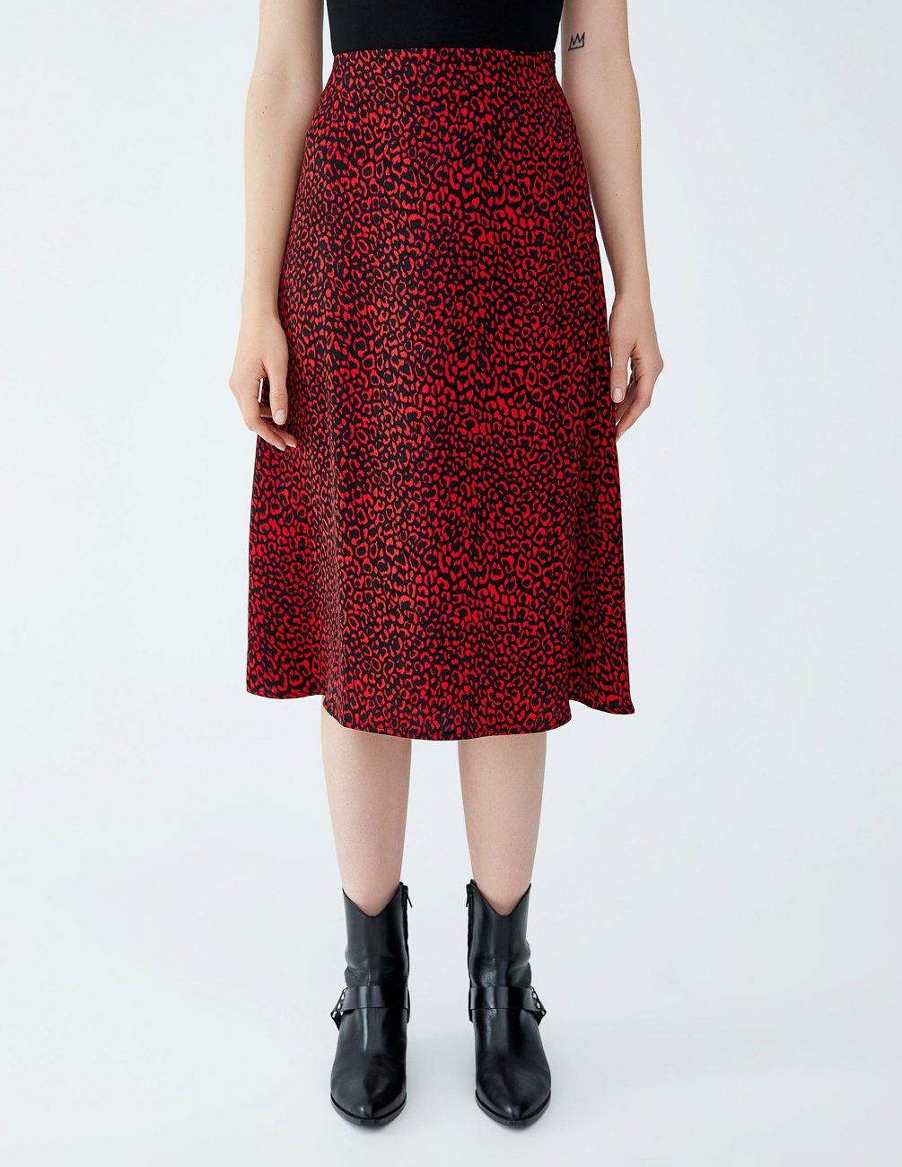Юбка PULL & BEAR Ж1065654 (5398/324/600) цвет черный-красный, Юбка PULL & BEAR Ж1065654 (5398/324/600) цвет черный-красный XS
Юбка PULL & BEAR Ж1065654 (5398/324/600) цвет черный-красный, Юбка PULL & BEAR Ж1065654 (5398/324/600) цвет черный-красный XS