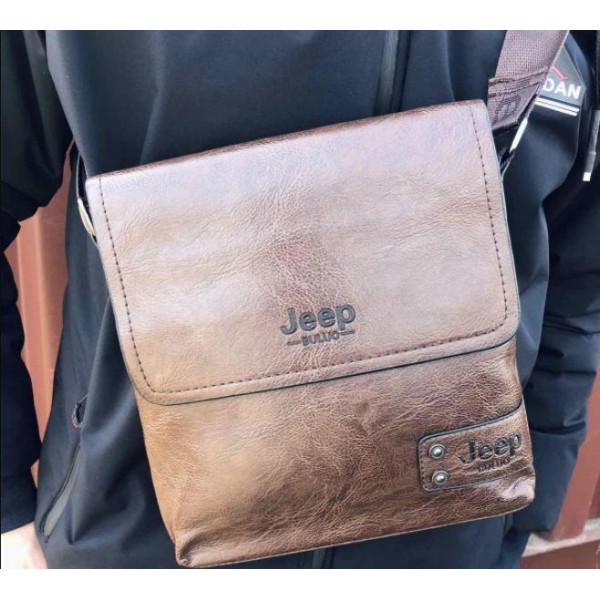 Сумка мужская Jeep Buluo Коричневая
Сумка мужская Jeep Buluo Коричневая