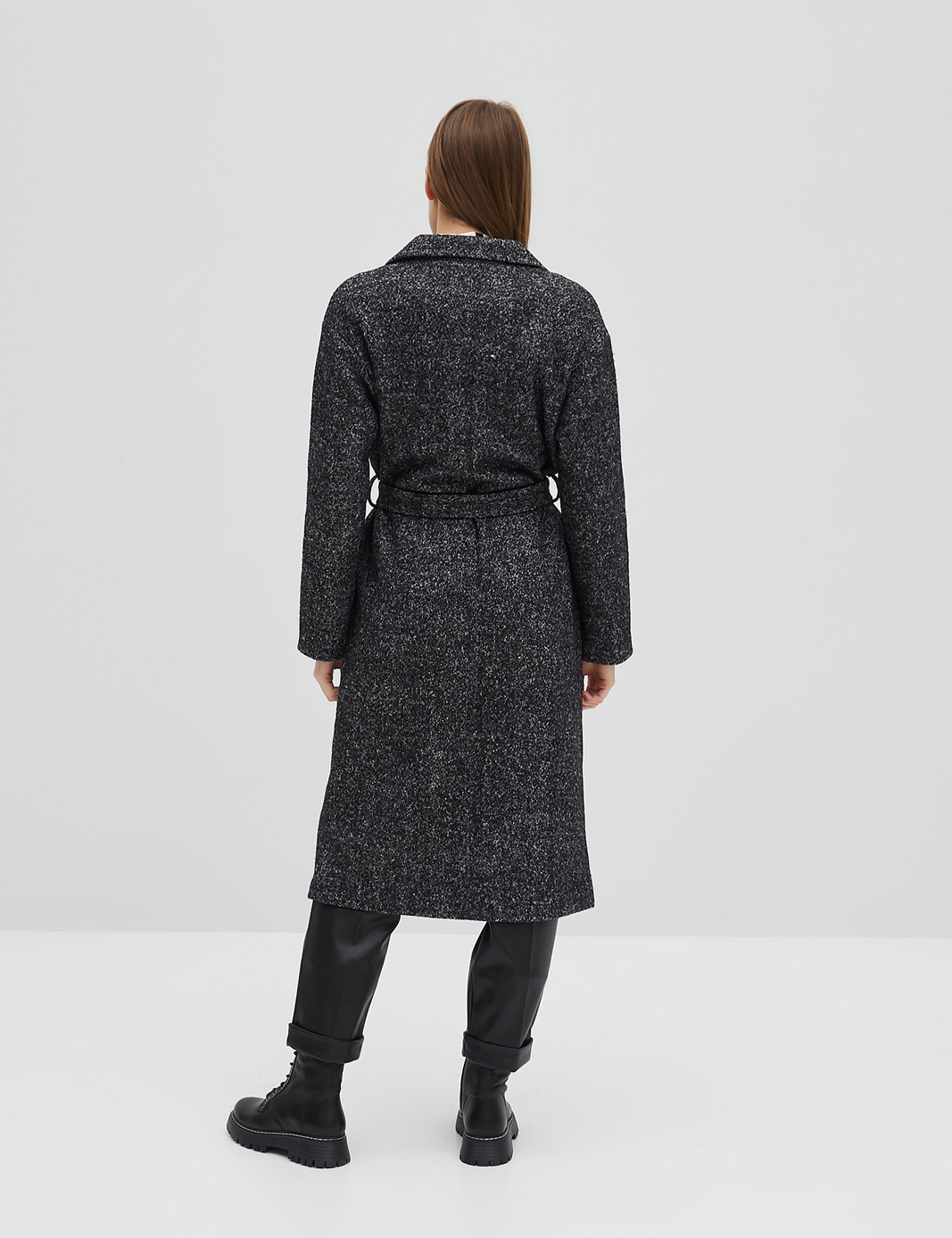 Пальто Wear me халат женское модное зимнее шерстяное под пояс XXL Чёрный 2w/01/29
Пальто Wear me халат женское модное зимнее шерстяное под пояс XXL Чёрный 2w/01/29