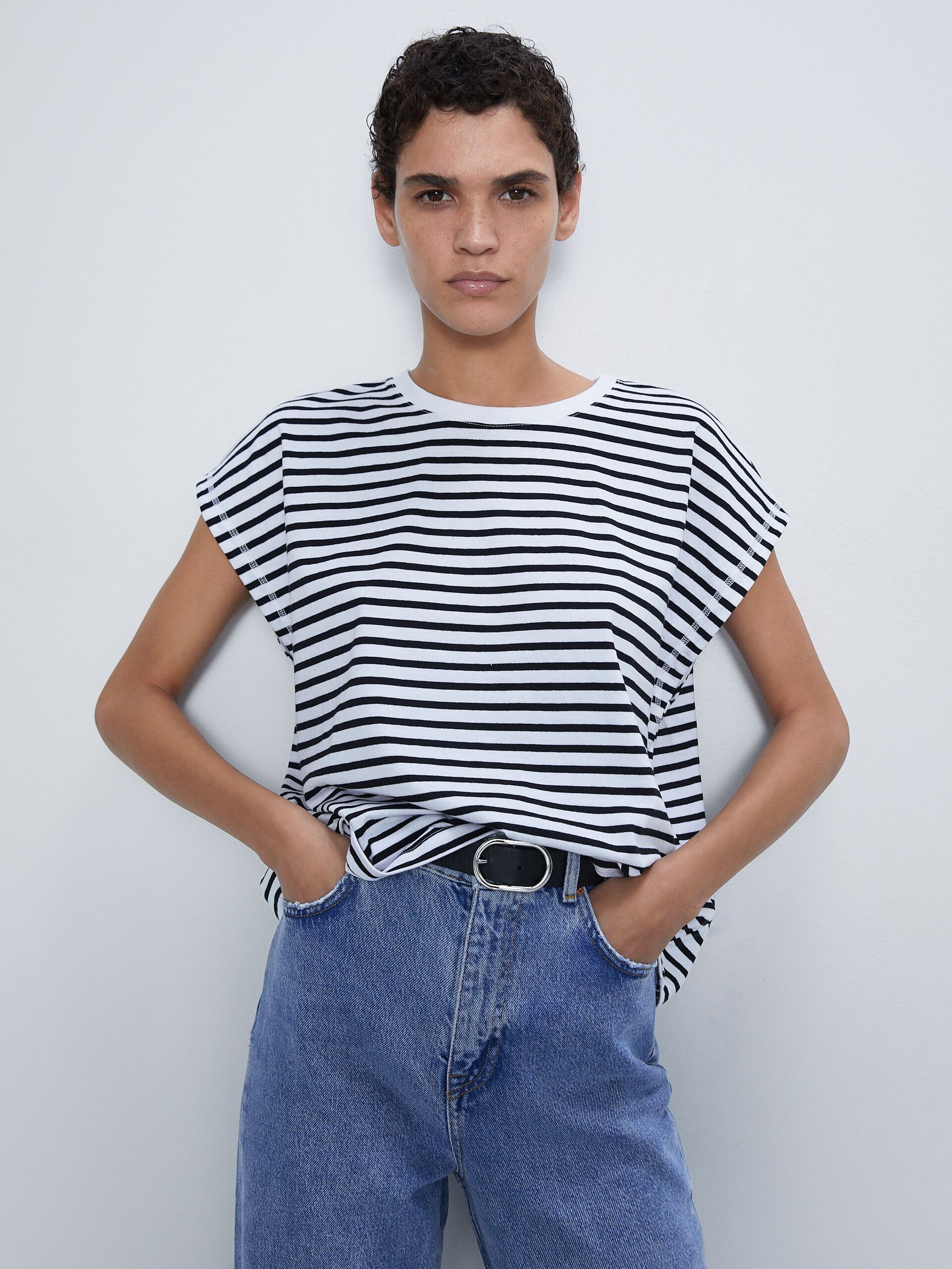 Футболка Zara 4174/156/105 Белая в синюю полоску, Футболка Zara 4174/156/105 S Белая в синюю полоску
Футболка Zara 4174/156/105 Белая в синюю полоску, Футболка Zara 4174/156/105 S Белая в синюю полоску