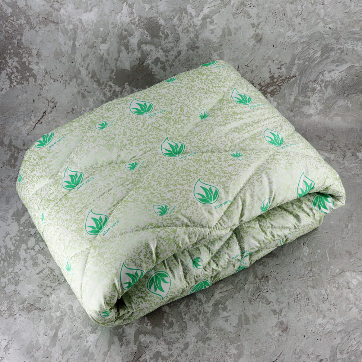 Одеяло Moda Двуспальное Евро 200х220 закрытое холлофайбер с пропиткой Aloe Vera микрофибра T-55076-42-E-YV
Одеяло Moda Двуспальное Евро 200х220 закрытое холлофайбер с пропиткой Aloe Vera микрофибра T-55076-42-E-YV