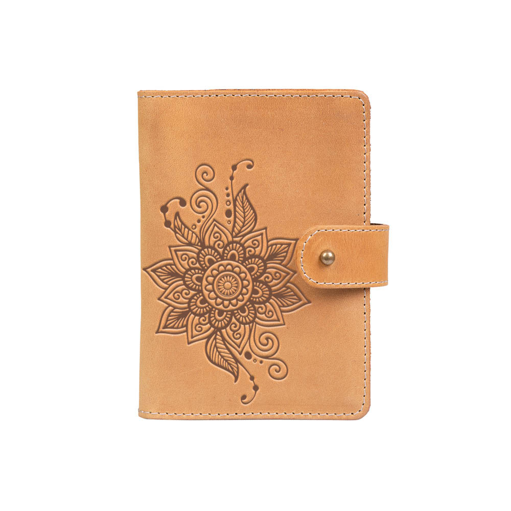 Кожаное портмоне для паспорта / ID документов HiArt PB-03S/1-S18-0935-T006 Shabby Honey "Mehendi Classic"
Кожаное портмоне для паспорта / ID документов HiArt PB-03S/1-S18-0935-T006 Shabby Honey "Mehendi Classic"