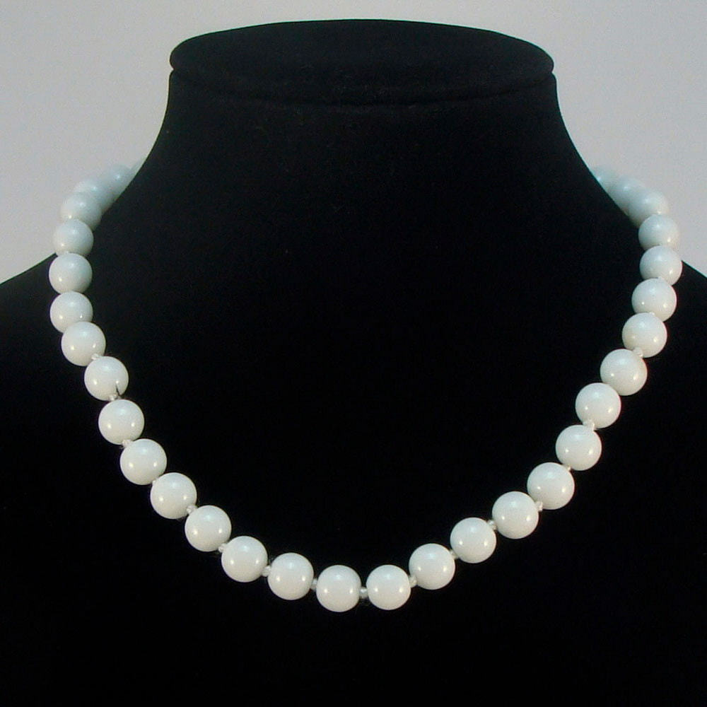 Бусы из агата (10 мм), fazS1331
Бусы из агата (10 мм), fazS1331