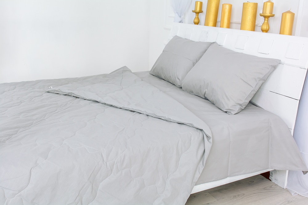 Набор MirSon №2440 Modal Light Gray 116-5703 (одеяло + 2 наволочки + простынь) 110х140 см + 110х160 см + 40х60 см италия, modal
Набор MirSon №2440 Modal Light Gray 116-5703 (одеяло + 2 наволочки + простынь) 110х140 см + 110х160 см + 40х60 см италия, modal