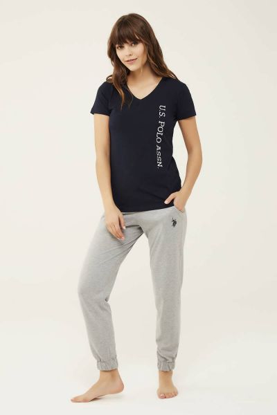 Женская футболка U.S. Polo ASSN 16596 темно-синяя, Женская футболка U.S. Polo ASSN 16596 темно-синяя XL
Женская футболка U.S. Polo ASSN 16596 темно-синяя, Женская футболка U.S. Polo ASSN 16596 темно-синяя XL