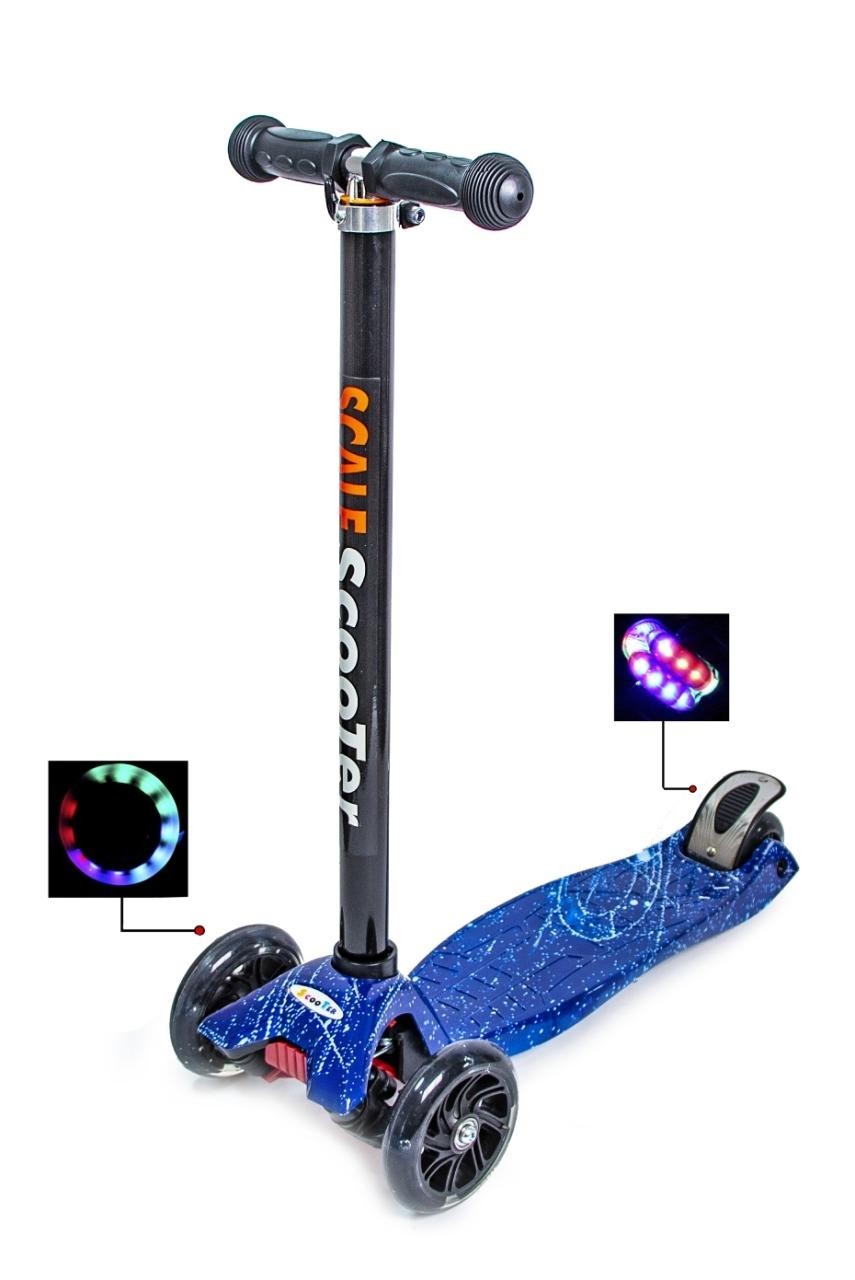 Самокат детский трехколесный MAXI Scale Scooter Космос Светящиеся колеса Съемный руль от 3 до 7 лет
Самокат детский трехколесный MAXI Scale Scooter Космос Светящиеся колеса Съемный руль от 3 до 7 лет