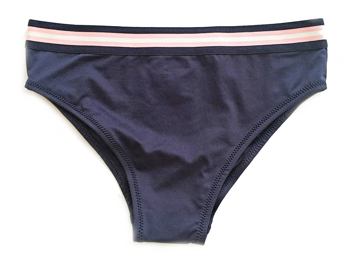 Нижняя часть купальника для девочки Juicy Couture 123004731 146 СМ Темно-синий 65686
Нижняя часть купальника для девочки Juicy Couture 123004731 146 СМ Темно-синий 65686