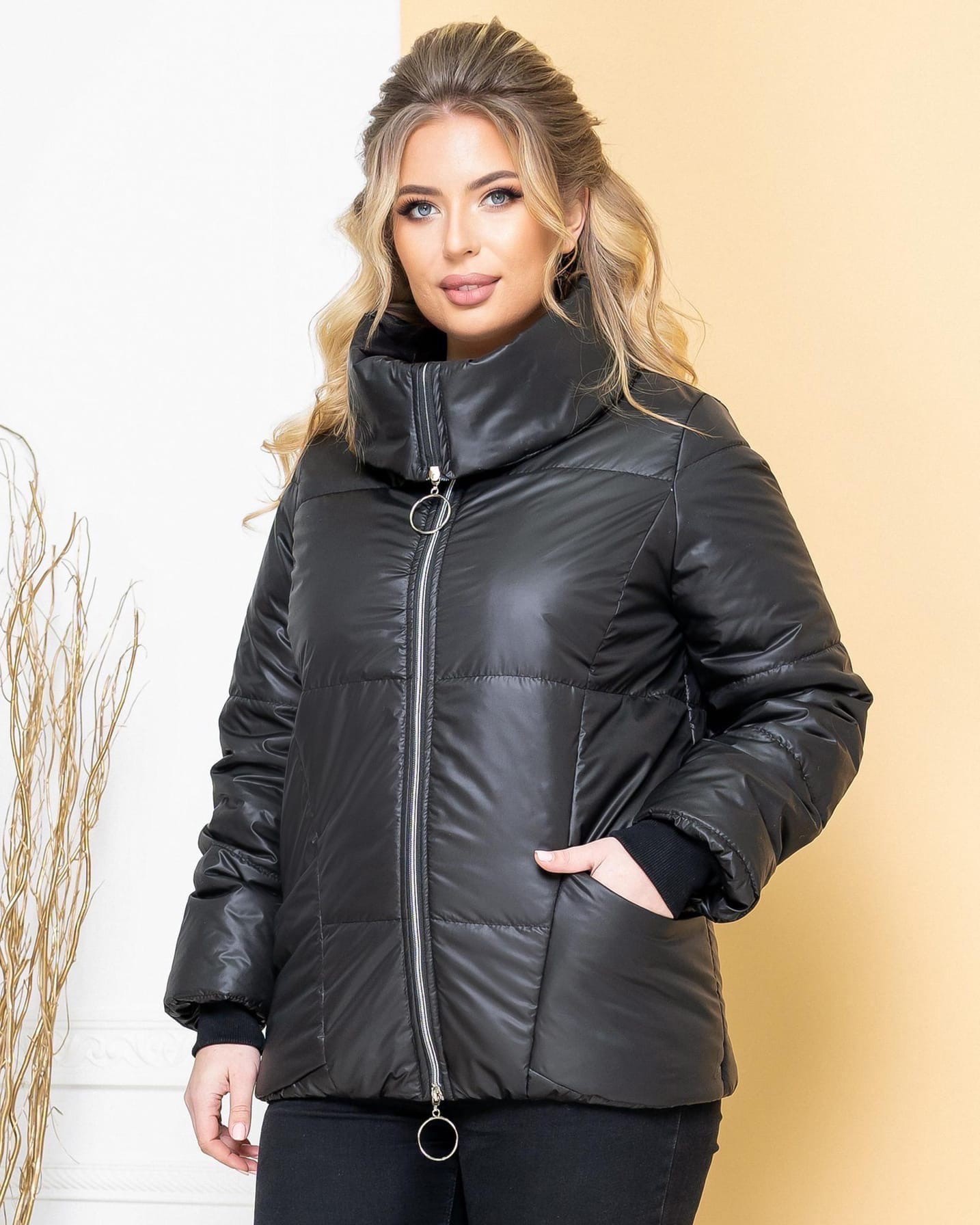 Куртка женская демисезонная на молнии без капюшона плащевка стёганная на синтепоне Miss Podium Черный, Куртка женская демисезонная на молнии без капюшона плащевка стёганная на синтепоне Miss Podium Черный 56
Куртка женская демисезонная на молнии без капюшона плащевка стёганная на синтепоне Miss Podium Черный, Куртка женская демисезонная на молнии без капюшона плащевка стёганная на синтепоне Miss Podium Черный 56