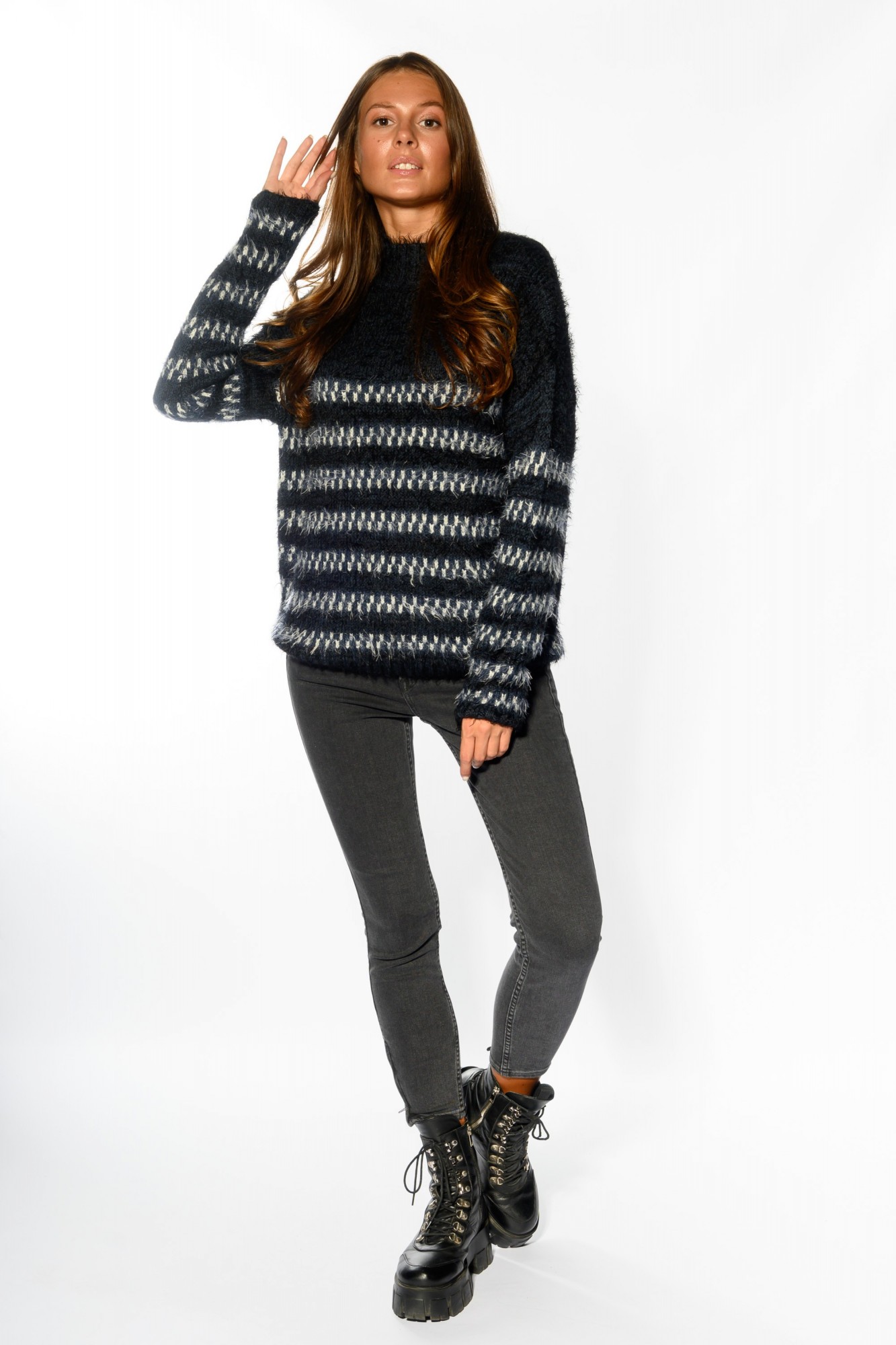 Джемпер Lee Relaxed Striped Knit Relaxed Fit Темно-синий -00, Джемпер Lee Relaxed Striped Knit Relaxed Fit Темно-синий L-00
Джемпер Lee Relaxed Striped Knit Relaxed Fit Темно-синий -00, Джемпер Lee Relaxed Striped Knit Relaxed Fit Темно-синий L-00