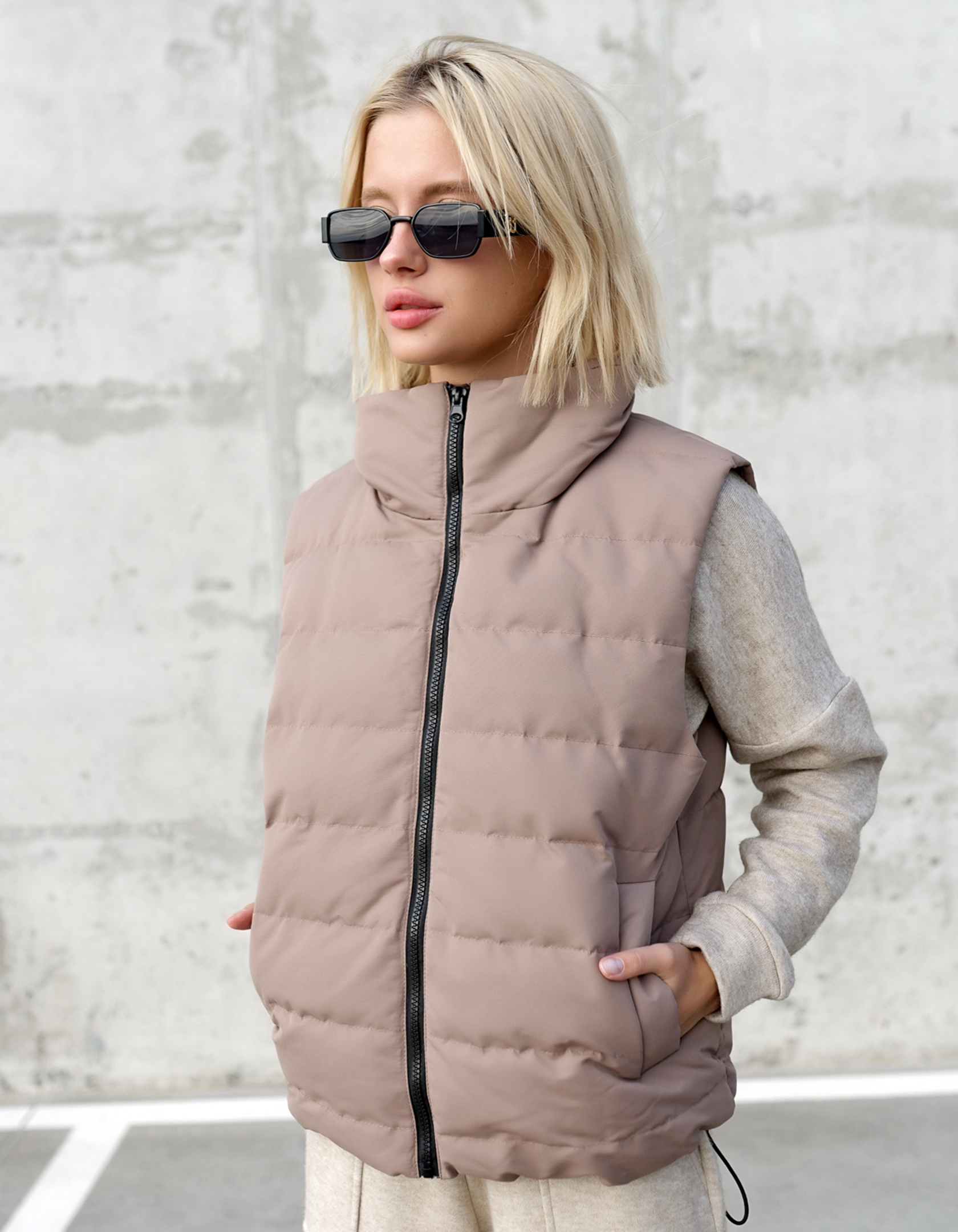 Жилетка деми Wear me женский безрукавка на молнии Коричневый 2w/23/35, Жилетка деми Wear me женский безрукавка на молнии S Коричневый 2w/23/35
Жилетка деми Wear me женский безрукавка на молнии Коричневый 2w/23/35, Жилетка деми Wear me женский безрукавка на молнии S Коричневый 2w/23/35