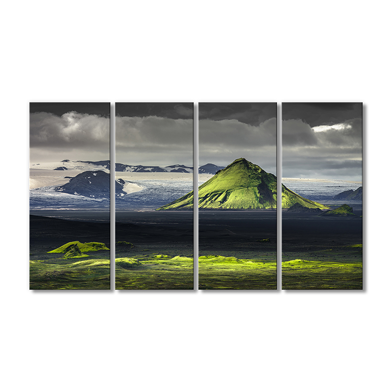 Модульная картина Artel «Зеленая гора в Исландии» 4 модуля 90x135 см 
Модульная картина Artel «Зеленая гора в Исландии» 4 модуля 90x135 см