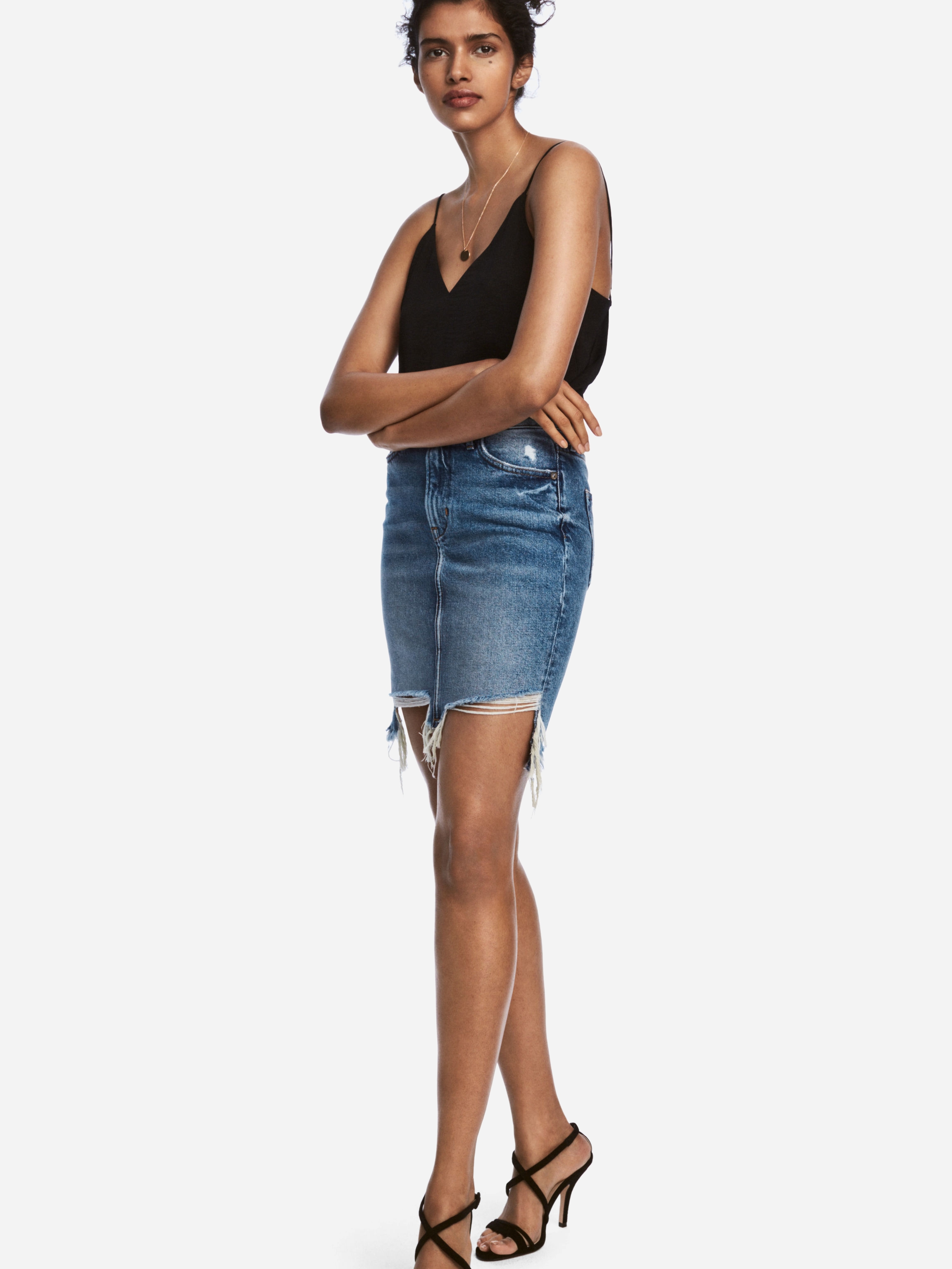 Юбка джинсовая H&M XAZ045385NZJG Синяя, Юбка джинсовая H&M XAZ045385NZJG 32 Синяя
Юбка джинсовая H&M XAZ045385NZJG Синяя, Юбка джинсовая H&M XAZ045385NZJG 32 Синяя