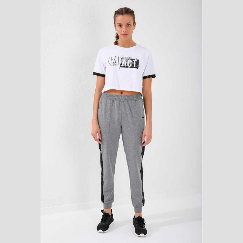 Футболка жіноча Forinns 03263-SS21 , білий, Футболка жіноча Forinns 03263-SS21 XL, білий
Футболка жіноча Forinns 03263-SS21 , білий, Футболка жіноча Forinns 03263-SS21 XL, білий