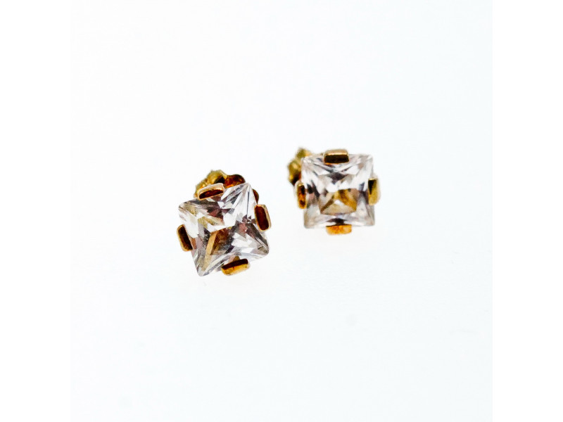 Серебряные Серьги в позолоте 925 проба с белым Топазом Натуральный Sky Jewelry 001829
Серебряные Серьги в позолоте 925 проба с белым Топазом Натуральный Sky Jewelry 001829