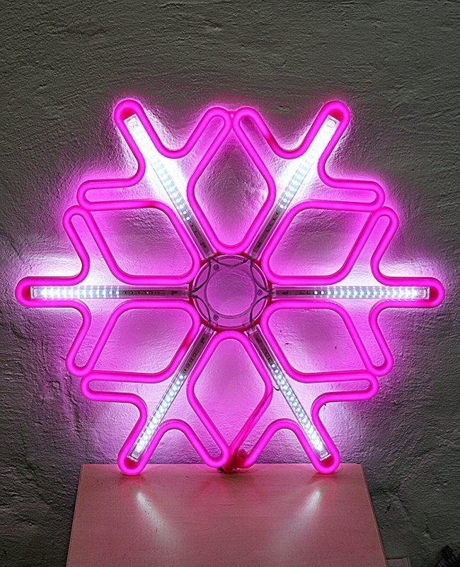 Новогодняя уличная неоновая снежинка 60х60 см падающая LED капля от сети розовая
Новогодняя уличная неоновая снежинка 60х60 см падающая LED капля от сети розовая