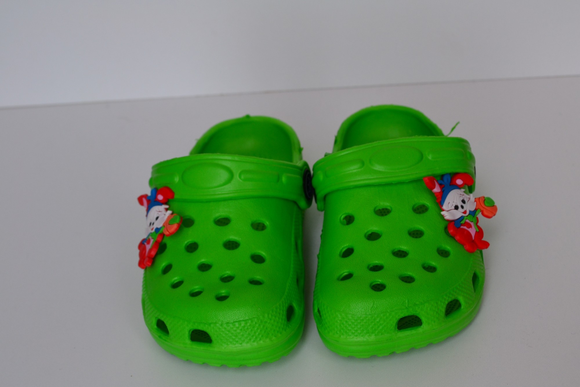 Сабо для девочек crocs Luckline H-3 25 (15.5)
Сабо для девочек crocs Luckline H-3 25 (15.5)