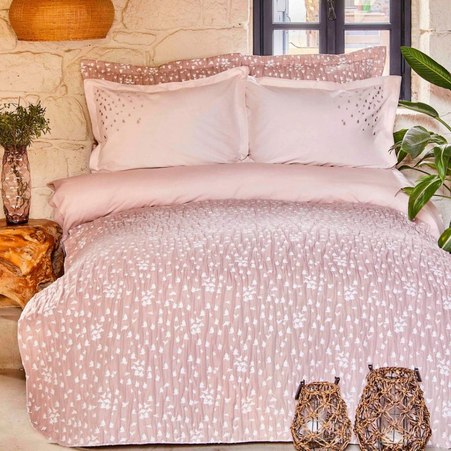 Набор постельное белье с покрывалом Karaca Home Passaro blush Евро (с покрывалом 240х250 см) турция, хлопок, полиэстер
Набор постельное белье с покрывалом Karaca Home Passaro blush Евро (с покрывалом 240х250 см) турция, хлопок, полиэстер