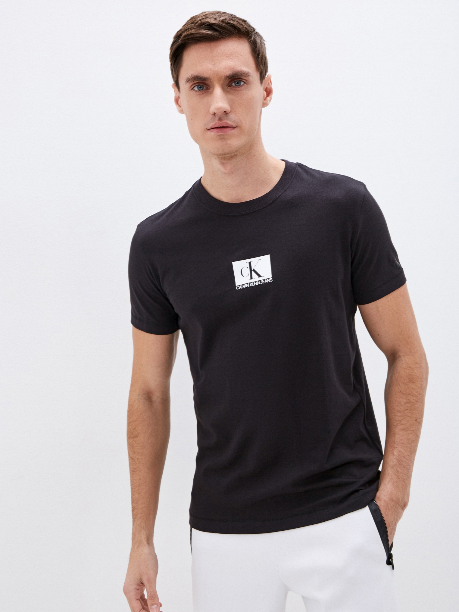 Футболка Calvin Klein Jeans Small Centre Chest Box J30J318745-BEH Pvh Black, Футболка Calvin Klein Jeans Small Centre Chest Box J30J318745-BEH L Pvh Black
Футболка Calvin Klein Jeans Small Centre Chest Box J30J318745-BEH Pvh Black, Футболка Calvin Klein Jeans Small Centre Chest Box J30J318745-BEH L Pvh Black