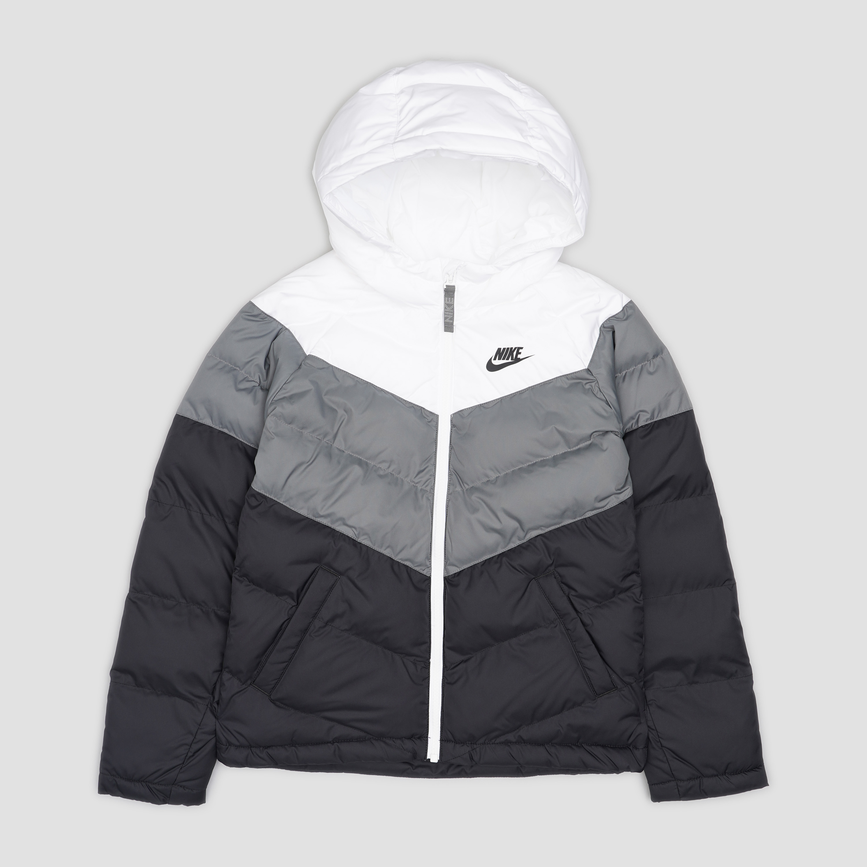 Куртка детская Nike U Nsw Synthetic Fill Jacket CU9157-103 128-134 см (S) Белая с серо-черным
Куртка детская Nike U Nsw Synthetic Fill Jacket CU9157-103 128-134 см (S) Белая с серо-черным
