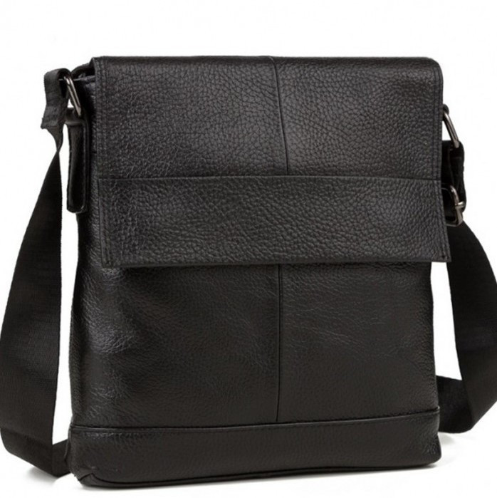 Мужская кожаная сумка месенджер через плечо Tiding Bag Черный 24 x 26 x 5 см A25-1290A
Мужская кожаная сумка месенджер через плечо Tiding Bag Черный 24 x 26 x 5 см A25-1290A