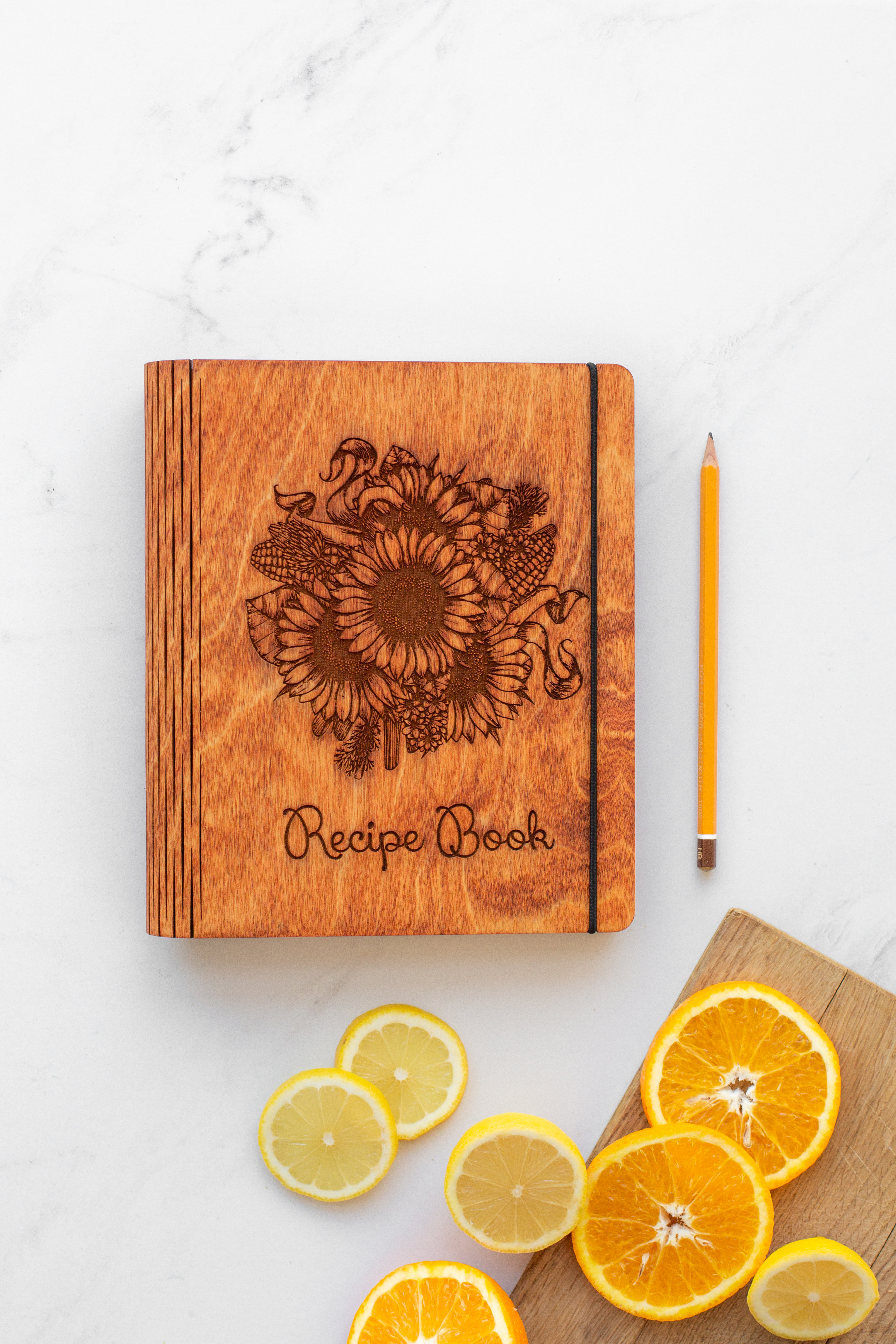 Книга для рецептов поваренная книга в деревянной цельной обложке "Recipe Book" на подарок А4 100 листов белая бумага в линию Светло-Коричневый 2
Книга для рецептов поваренная книга в деревянной цельной обложке "Recipe Book" на подарок А4 100 листов белая бумага в линию Светло-Коричневый 2