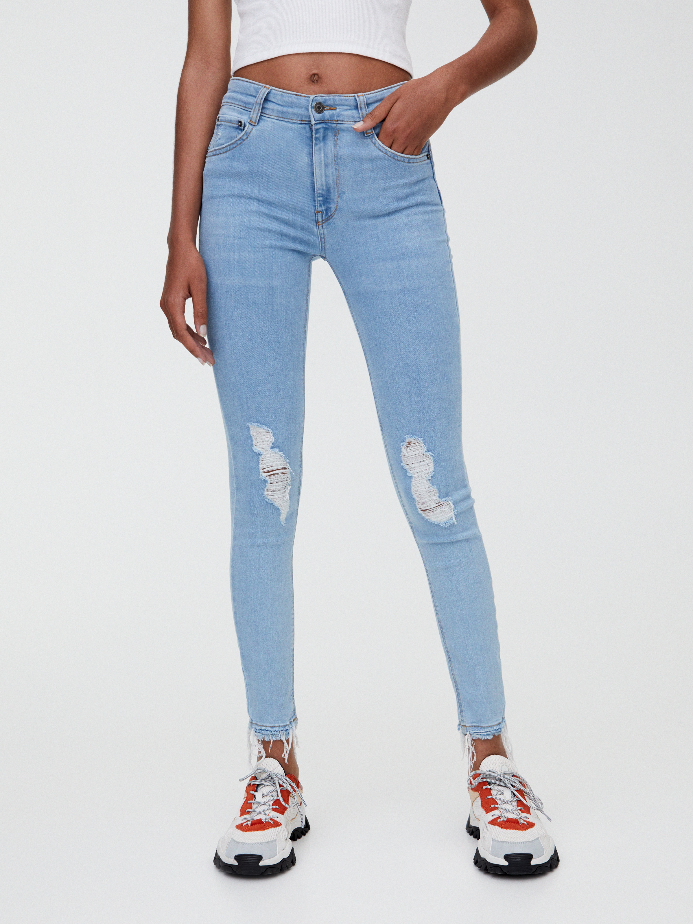 Джинсы Pull & Bear 9687/331/428 Голубые джинс, Джинсы Pull & Bear 9687/331/428 38 Голубые джинс
Джинсы Pull & Bear 9687/331/428 Голубые джинс, Джинсы Pull & Bear 9687/331/428 38 Голубые джинс