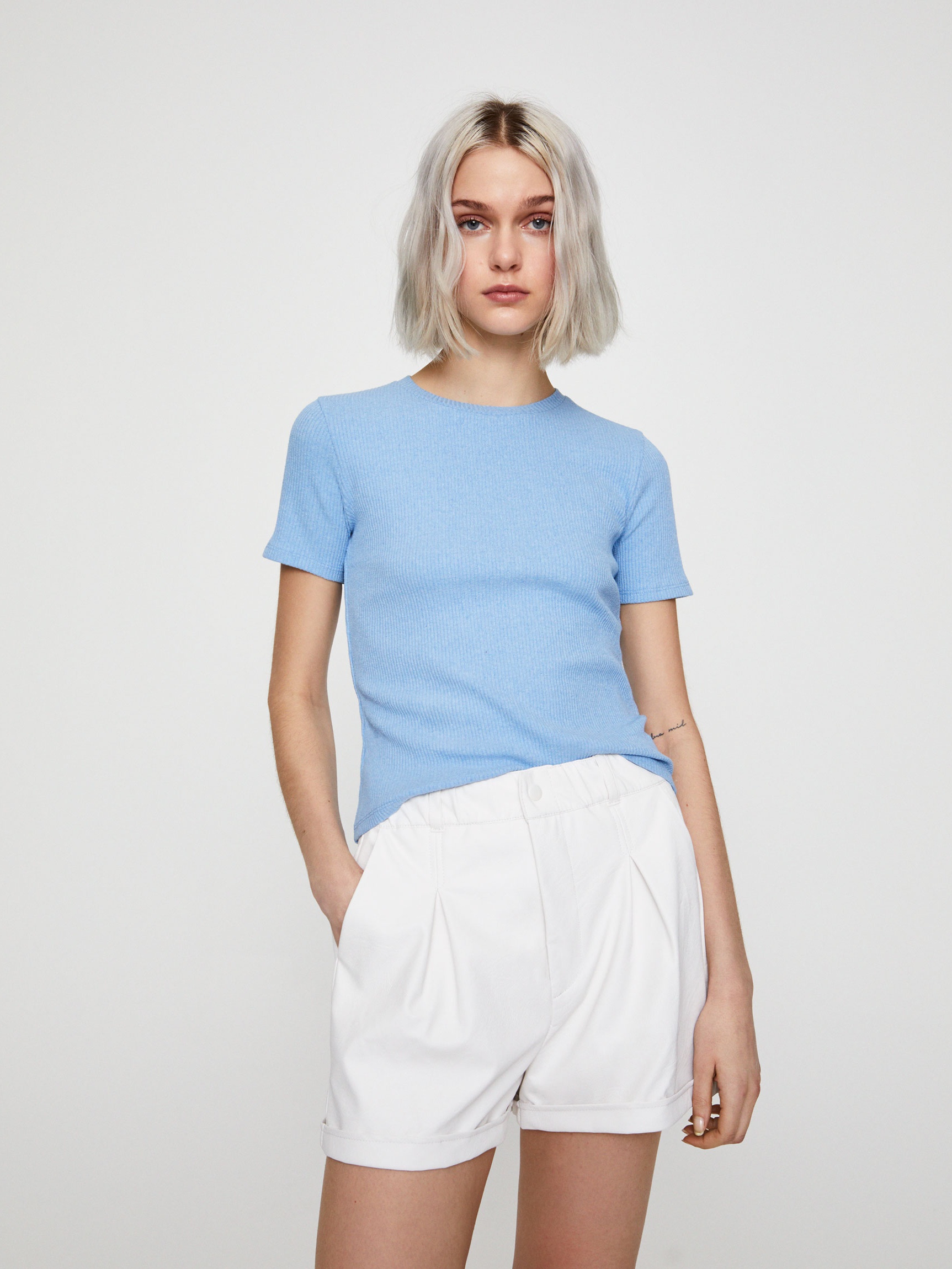 Футболка Pull & Bear 5236/335/400 Голубая, Футболка Pull & Bear 5236/335/400 XL Голубая
Футболка Pull & Bear 5236/335/400 Голубая, Футболка Pull & Bear 5236/335/400 XL Голубая