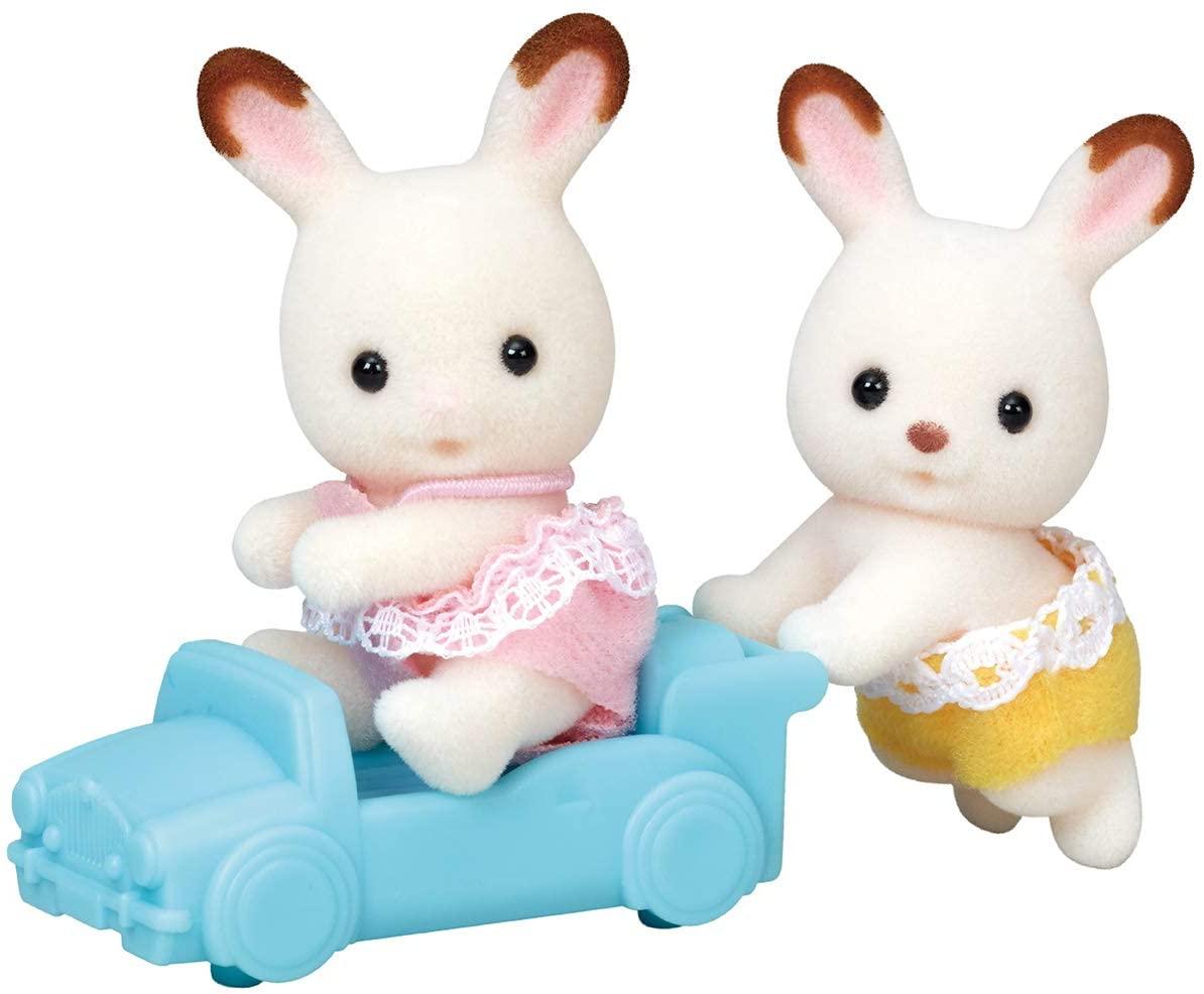 Сильваниан фэмилис Кролики-близнецы в классическом стиле Sylvanian Families Calico Critters
Сильваниан фэмилис Кролики-близнецы в классическом стиле Sylvanian Families Calico Critters
