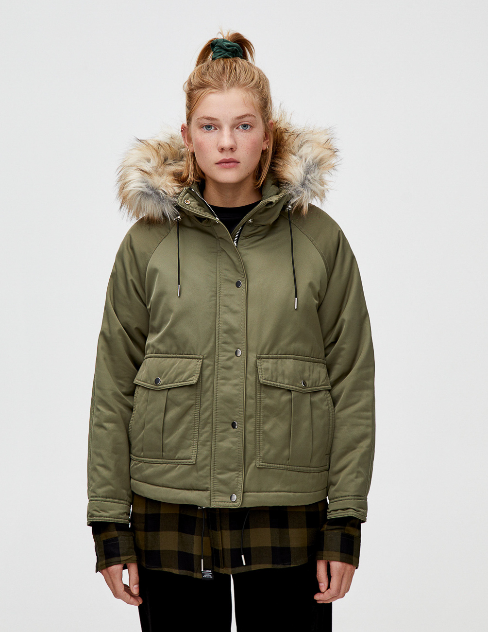 Куртка PULL & BEAR Ж1078056 (9714/370/506) цвет зеленый, Куртка PULL & BEAR Ж1078056 (9714/370/506) цвет зеленый L
Куртка PULL & BEAR Ж1078056 (9714/370/506) цвет зеленый, Куртка PULL & BEAR Ж1078056 (9714/370/506) цвет зеленый L