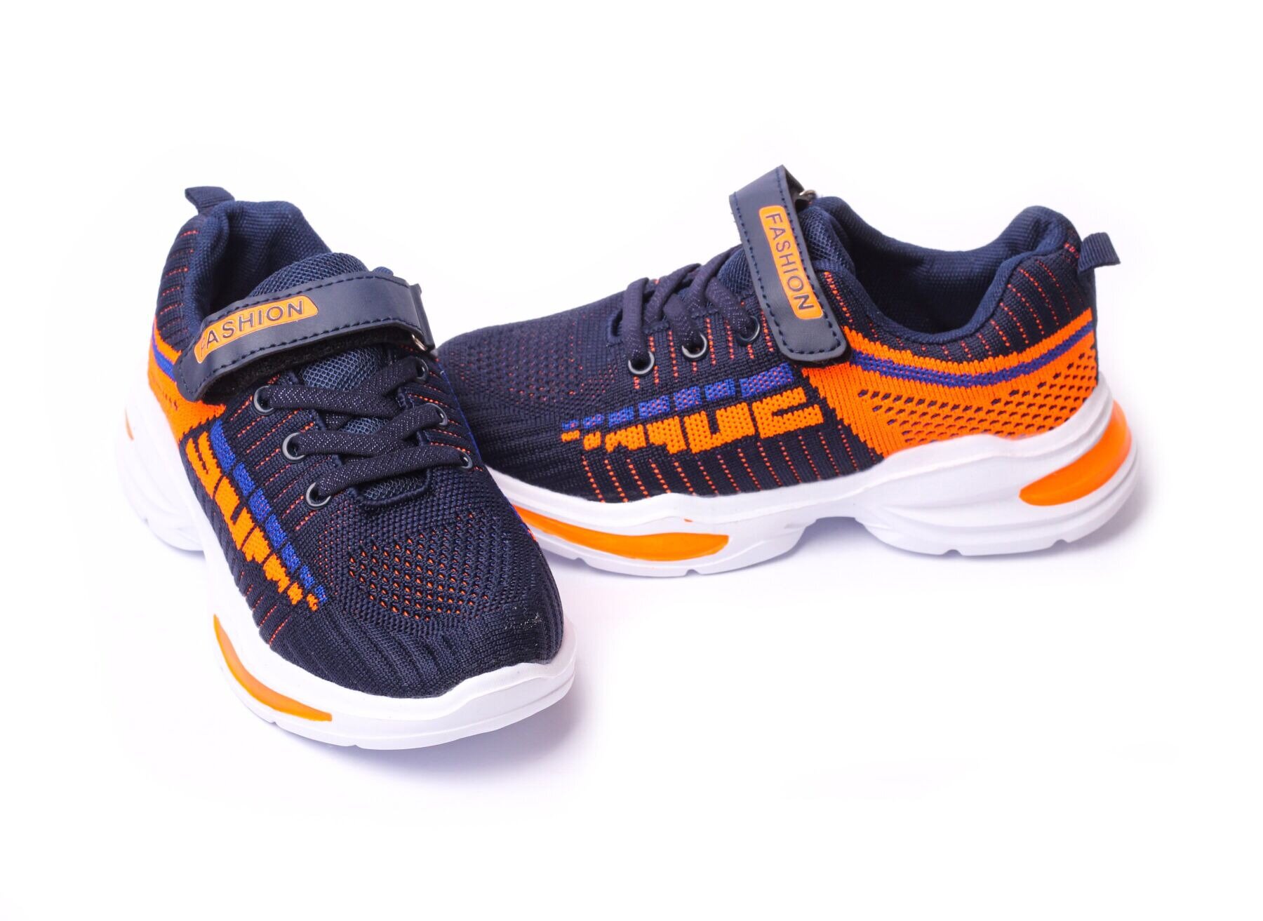 Кросівки дитячі, для хлопчика, 26 розмір ERRA 2000903165538
Кросівки дитячі, для хлопчика, 26 розмір ERRA 2000903165538