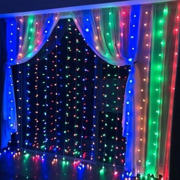 Светодиодная гирлянда штора Водопад 4.0х2.0м 480 led (прозрачный шнур с переходником) Цветной свет
Светодиодная гирлянда штора Водопад 4.0х2.0м 480 led (прозрачный шнур с переходником) Цветной свет