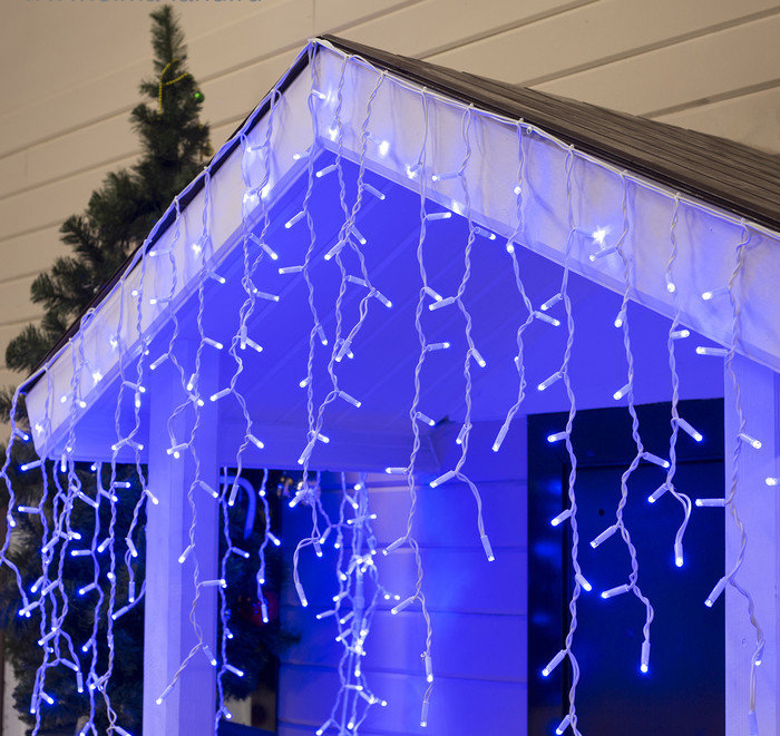 Светдиодная гирлянда уличная Бахрома (Icicle) 5 метров / 100 led "Синий" (Белый провод)
Светдиодная гирлянда уличная Бахрома (Icicle) 5 метров / 100 led "Синий" (Белый провод)