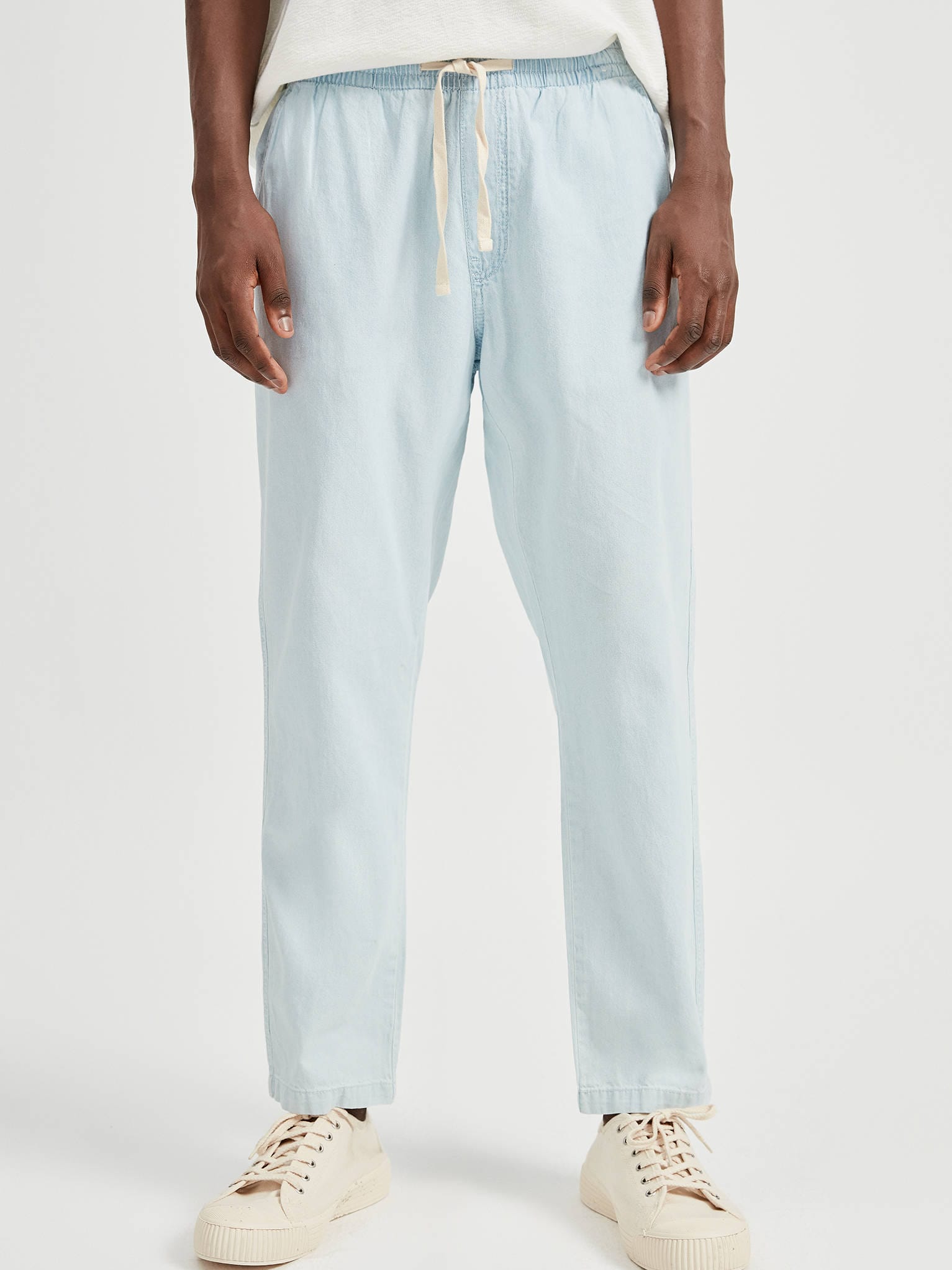 Джинсы Pull & Bear 5684/517/406 Голубые джинс, Джинсы Pull & Bear 5684/517/406 L Голубые джинс
Джинсы Pull & Bear 5684/517/406 Голубые джинс, Джинсы Pull & Bear 5684/517/406 L Голубые джинс