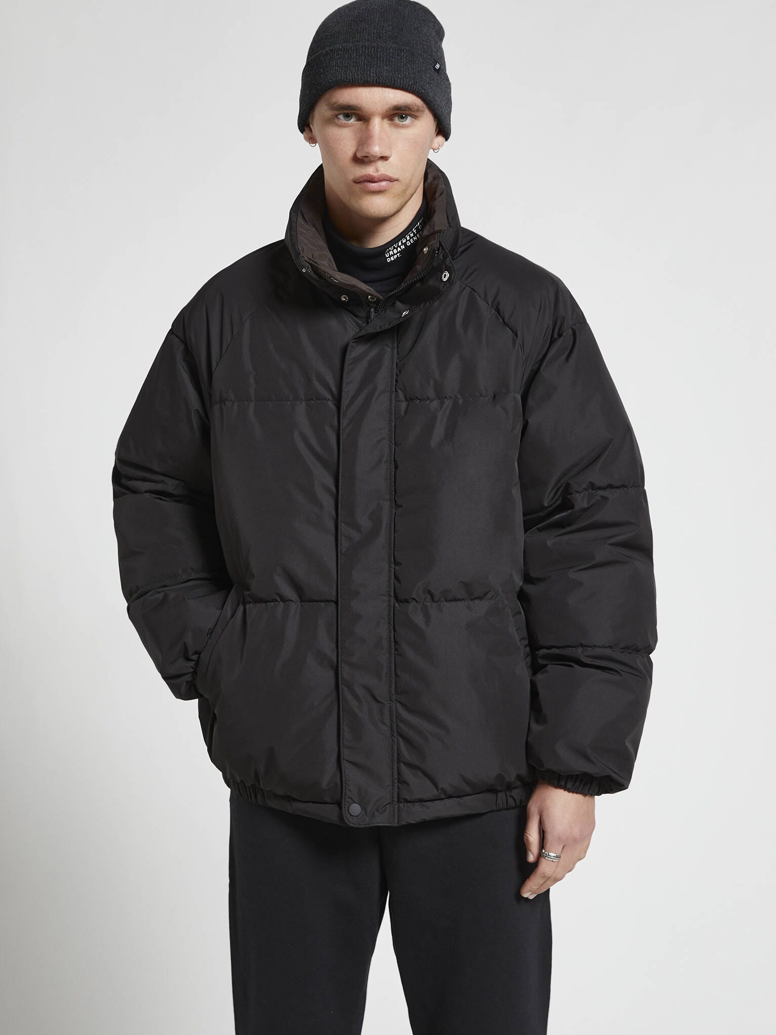 Куртка двусторонняя Pull & Bear 9710/566/800 Черная графит, Куртка двусторонняя Pull & Bear 9710/566/800 S Черная графит
Куртка двусторонняя Pull & Bear 9710/566/800 Черная графит, Куртка двусторонняя Pull & Bear 9710/566/800 S Черная графит