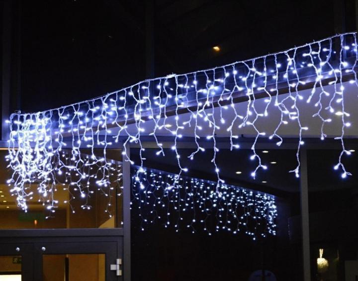 Уличная Cветодиодная гирлянда Бахрома (B0016) "Icicle" 5 метров Белая, 100 LED белый провод
Уличная Cветодиодная гирлянда Бахрома (B0016) "Icicle" 5 метров Белая, 100 LED белый провод