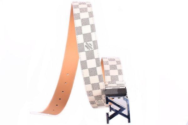 Мужской ремень под джинсы эко кожа D-Belts S0649 белый (100-115 см х 3.8 см)
Мужской ремень под джинсы эко кожа D-Belts S0649 белый (100-115 см х 3.8 см)