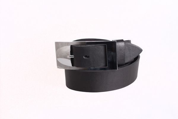 Стильный женский ремень из натуральной кожи D-Belts S0269 черный (130 см х 4 см)
Стильный женский ремень из натуральной кожи D-Belts S0269 черный (130 см х 4 см)