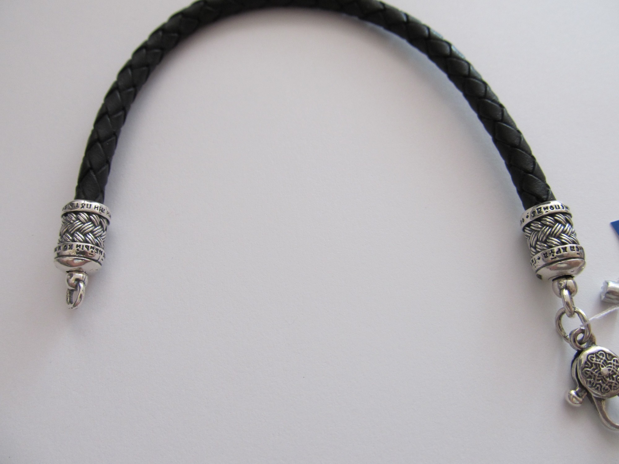 Браслет из серебра 925° и плетеной кожи на руку SilverArtisan 0.0051-0 размер 17,5
Браслет из серебра 925° и плетеной кожи на руку SilverArtisan 0.0051-0 размер 17,5