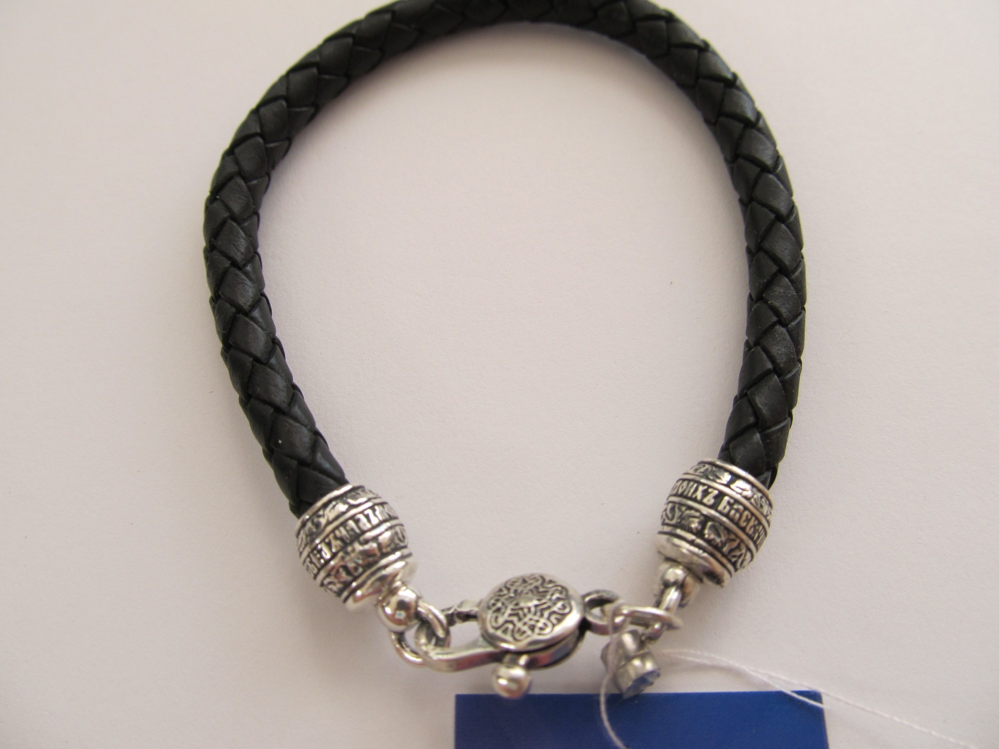 Браслет из серебра 925° и плетеной кожи на руку SilverArtisan 0.0053-8 размер 21,5
Браслет из серебра 925° и плетеной кожи на руку SilverArtisan 0.0053-8 размер 21,5