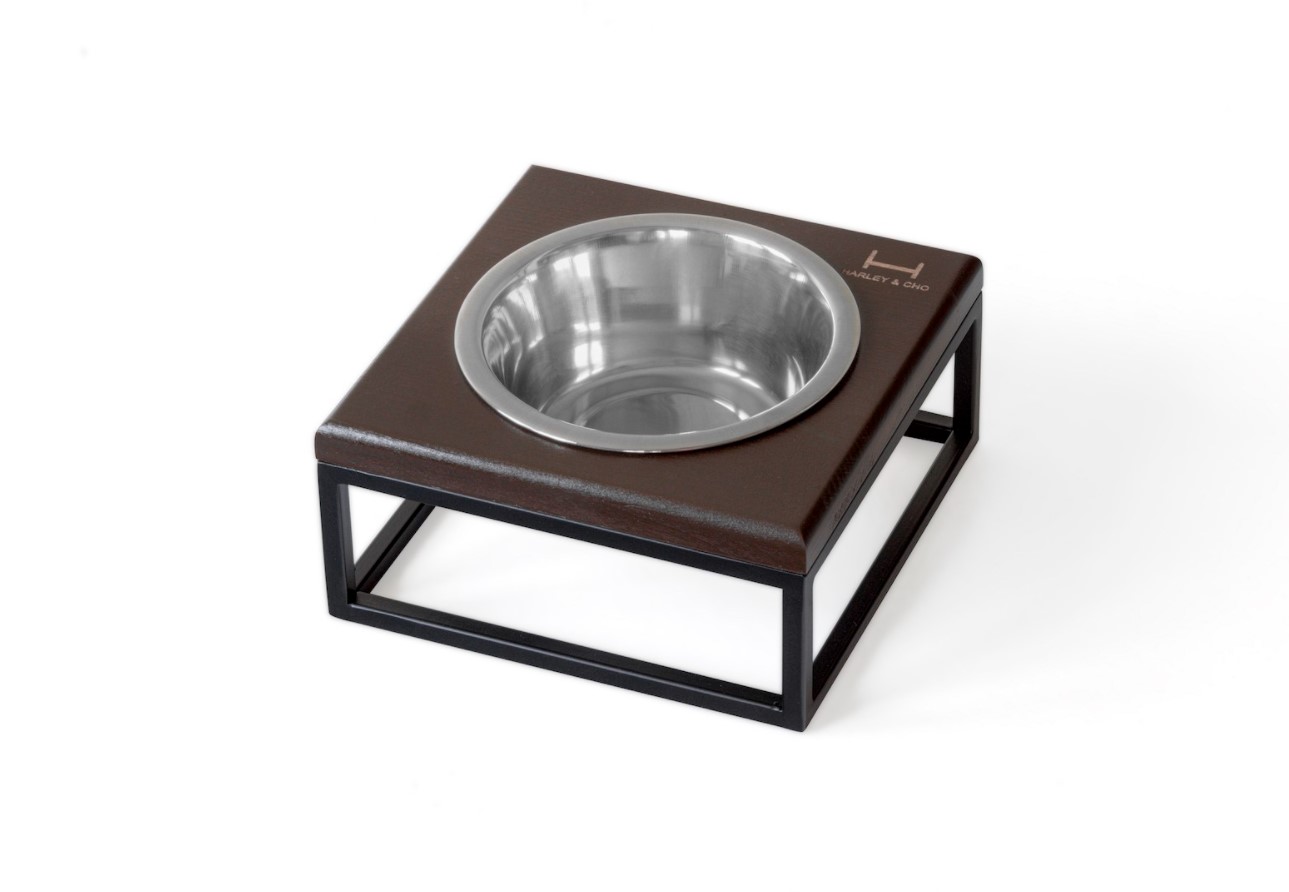 Миска на подставке Lunch Bar Wood Brown Wood + Black S (18x18x7cm / Миска по 0,45л) Harley & Cho BGL-HL-2034
Миска на подставке Lunch Bar Wood Brown Wood + Black S (18x18x7cm / Миска по 0,45л) Harley & Cho BGL-HL-2034