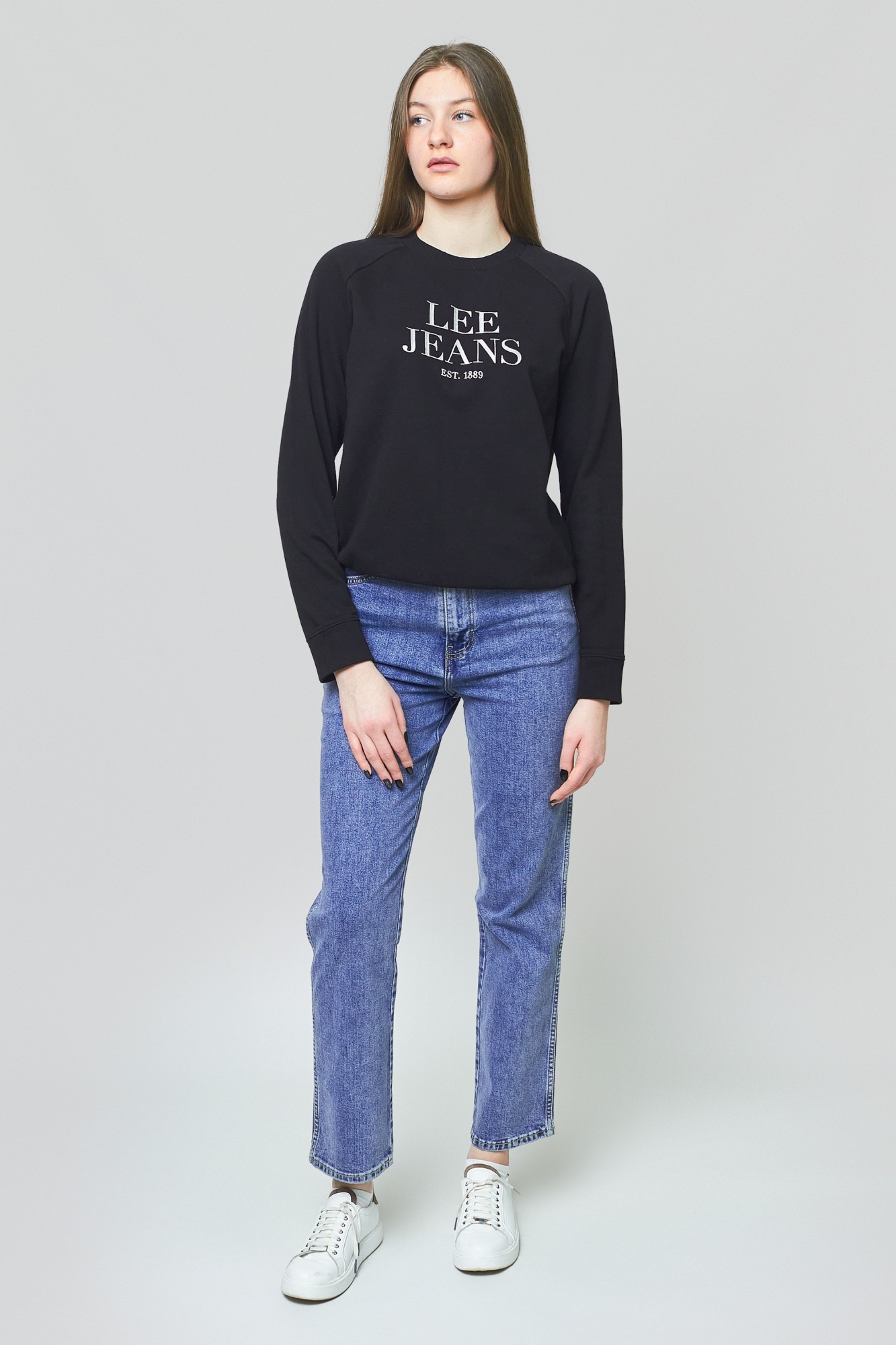 Свитшот Lee Crew Neck Sweatshirt Regular Fit Черный -00, Свитшот Lee Crew Neck Sweatshirt Regular Fit Черный L-00
Свитшот Lee Crew Neck Sweatshirt Regular Fit Черный -00, Свитшот Lee Crew Neck Sweatshirt Regular Fit Черный L-00