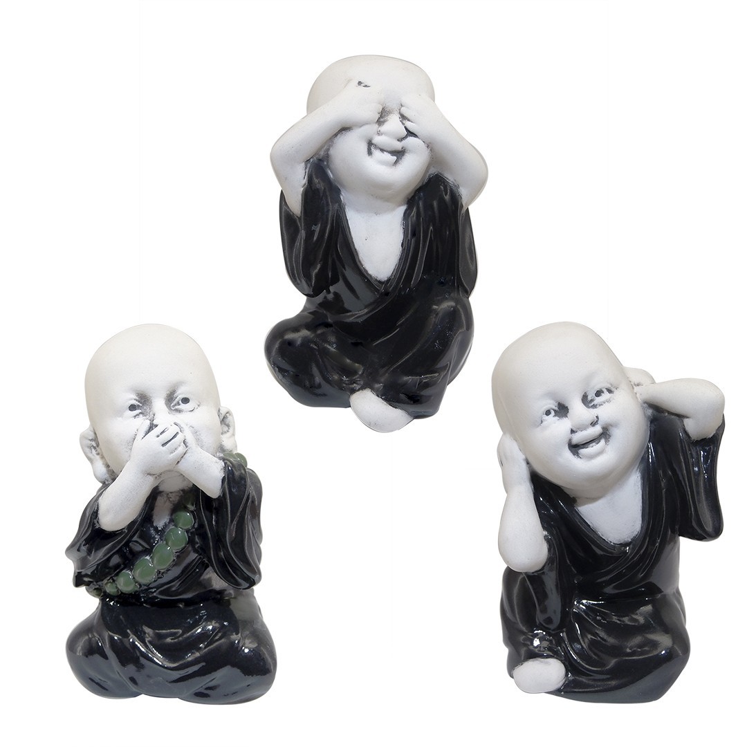 Набор статуэток 3 шт белые в черном Монахи: ничего не вижу, не слышу, не скажу..
Набор статуэток 3 шт белые в черном Монахи: ничего не вижу, не слышу, не скажу..