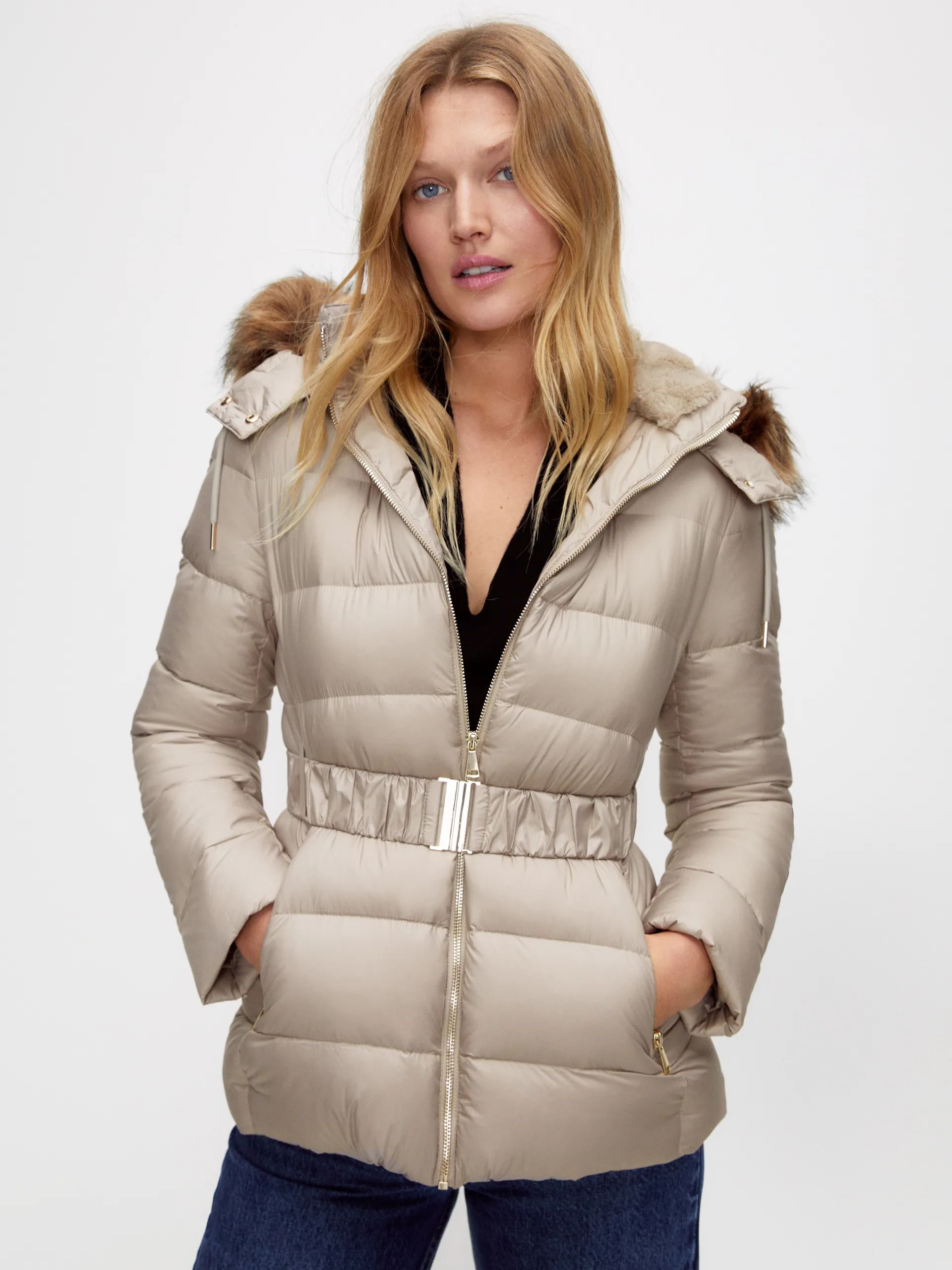 Пуховик Zara 0518-243-745 Светло-бежевый, Пуховик Zara 0518-243-745 XL Светло-бежевый
Пуховик Zara 0518-243-745 Светло-бежевый, Пуховик Zara 0518-243-745 XL Светло-бежевый