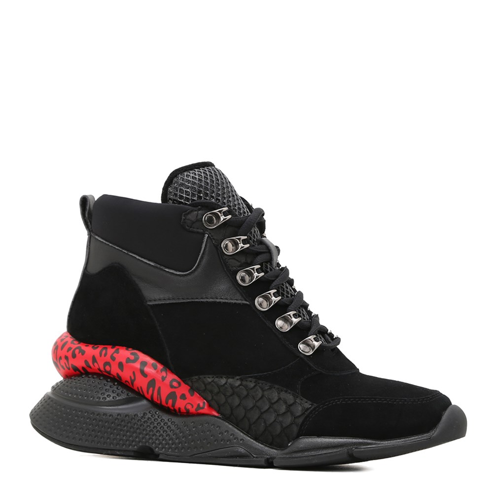 Ботинки осенние на низком ходу Prego 18998 цвет черный размер 36 (S7 БОС/19/T001-9-1R/01/Z) 
Ботинки осенние на низком ходу Prego 18998 цвет черный размер 36 (S7 БОС/19/T001-9-1R/01/Z)